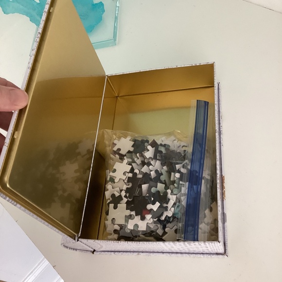 Harry Potter 3D Image 300 pc Puzzle 9.5”x7.5” Tin Book Storage Tin Box - Picture 10 of 10